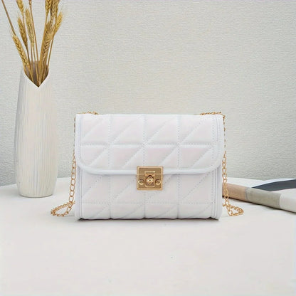 Bolso Femenino Cruzado en Matelassé con Cierre Dorado Modelo Lumière Noir