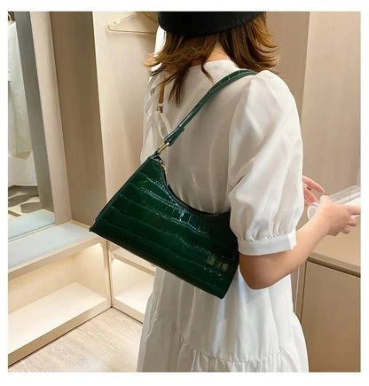 Bolso de Hombro para Mujer Textura Croco Modelo Rouge